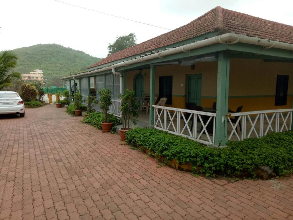 Golden Swan Beach Resort Murūd Esterno foto